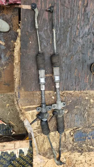 Toyota Rush Steering Rack