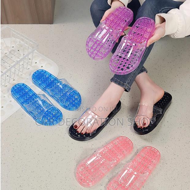 Flip Flop Bathroom Slippers With Massage Beads