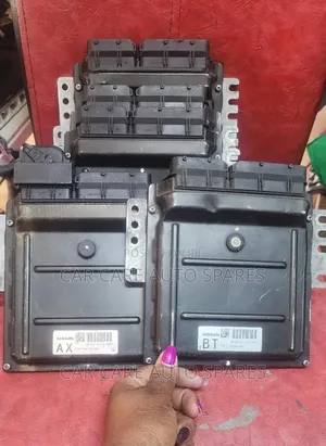 Engine Computer Nissan Elgrand/ Skyline