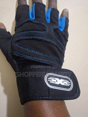 Gym Gloves- Black And Blue - thumbnail 2