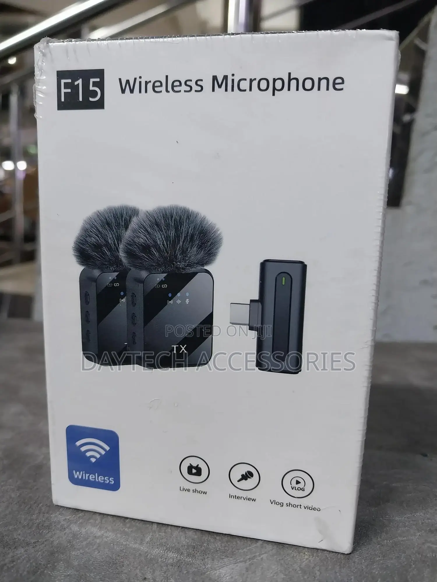 Portable F15 Dual Mic Wireless Lapel Microphone for Type C