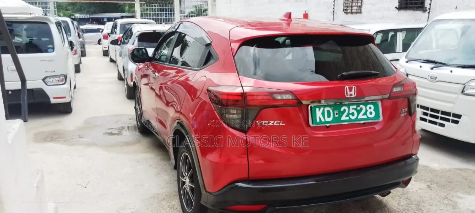 Honda Vezel 1.5 Hybrid 2WD 2019 Red