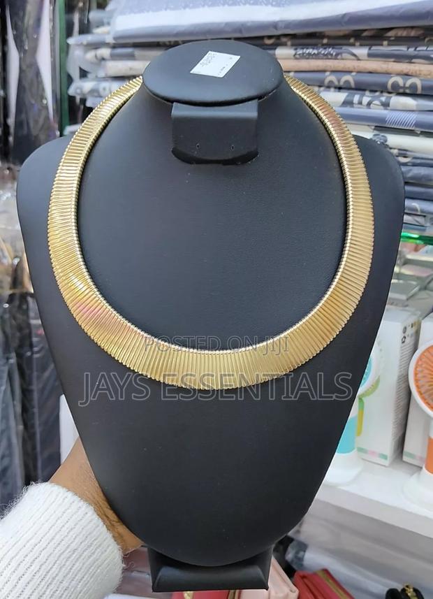 Elegant Jewelry Sets - thumbnail 5