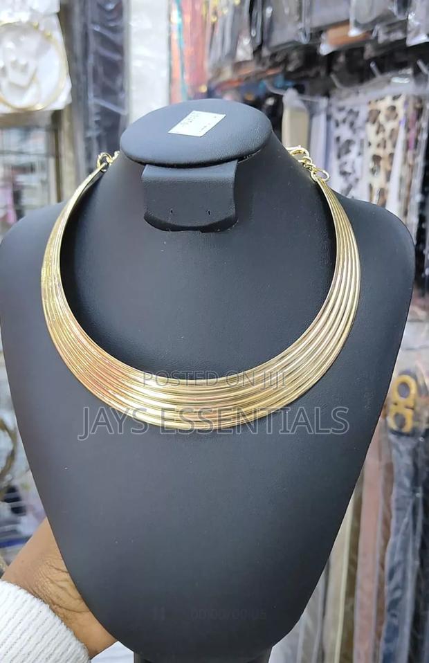 Elegant Jewelry Sets - thumbnail 6