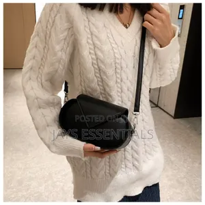Minimalist and Timeless Bag
