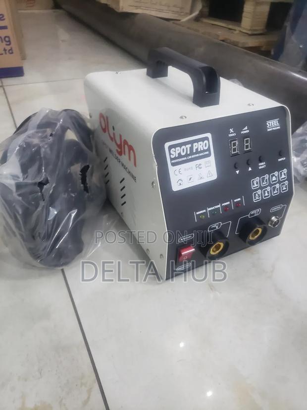 Profinish Spot Welding Machine - main view