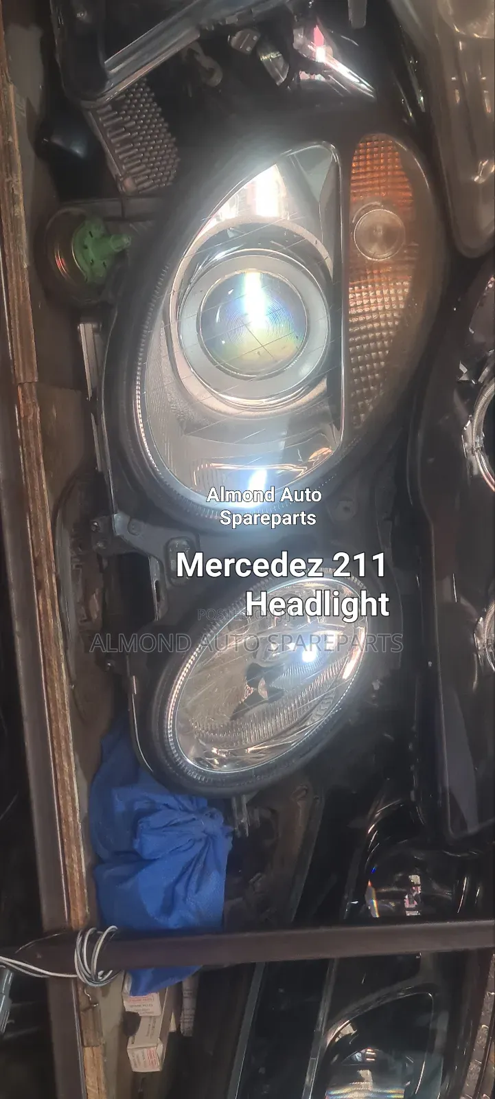 Mercedez Benz 211 Headlight