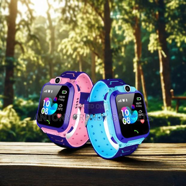 Q12 Waterproof Smartwatch For Kids With Sos Button - thumbnail 3