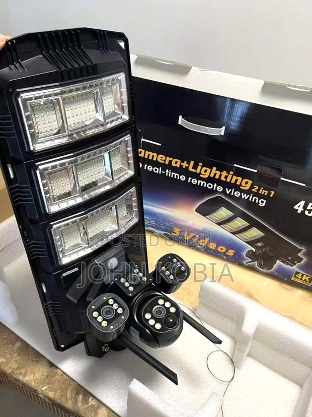 450w 4g Solar PTZ Camera Floodlight – 3 Lens Surveillance