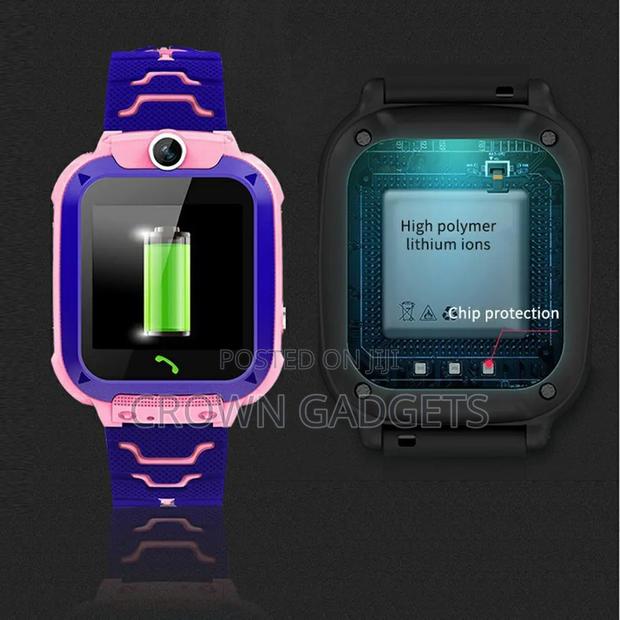 Q12 Waterproof Kids Smartwatch With Sos and GPS - thumbnail 3