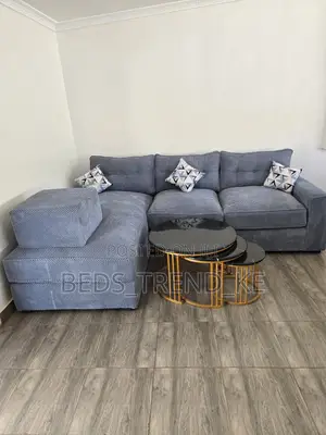 Ergonomic Royal 6 Seater Chester L Seat