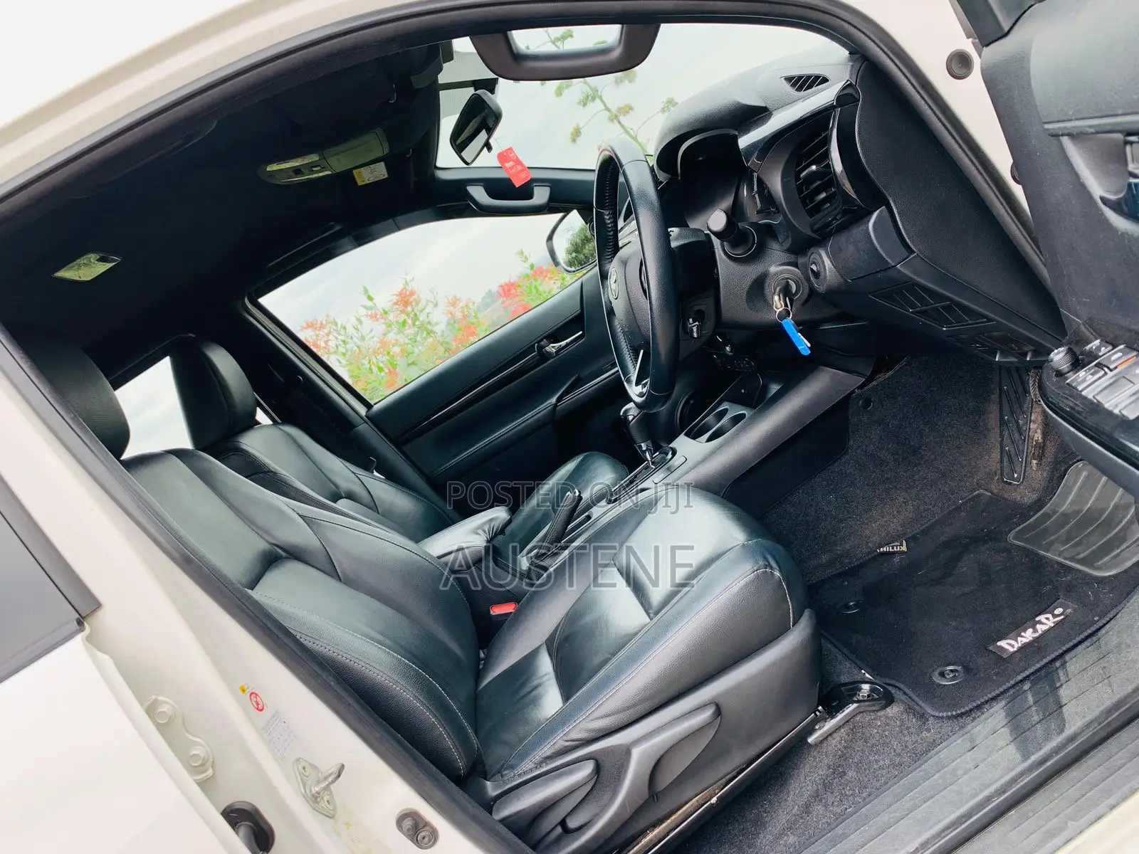 Toyota Hilux Revo Double Cab Deisel 2.8 AWD 2018 White