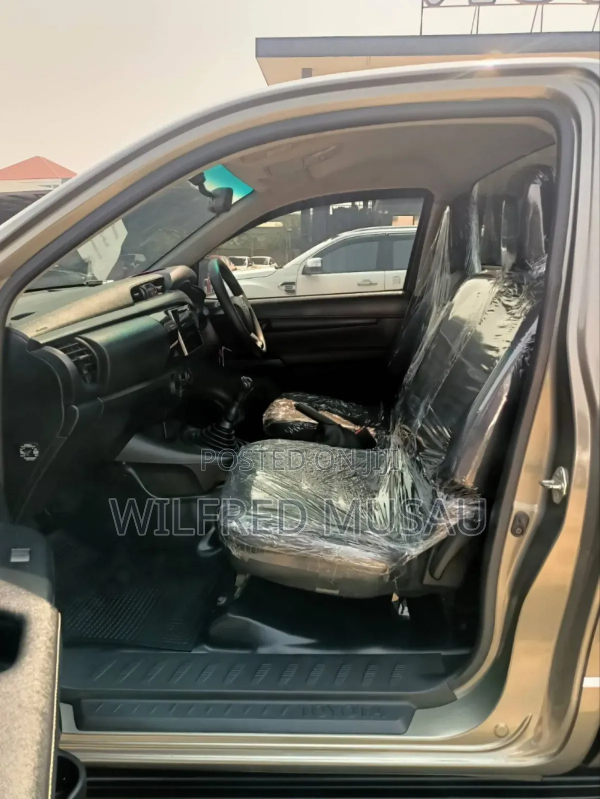Toyota Hilux Revo Single Cab Deisel 2.4 RWD 2019 Gold