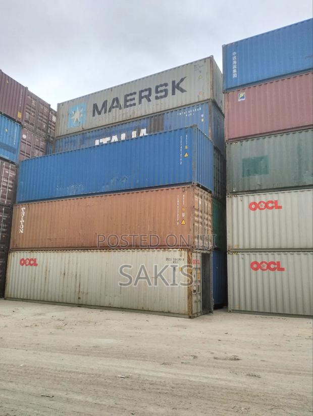 40ft Empty Shipping Containers - main view