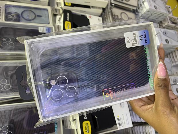 Monoca Real Carbon Fiber Case for iPhone 14 Pro Max - thumbnail 3