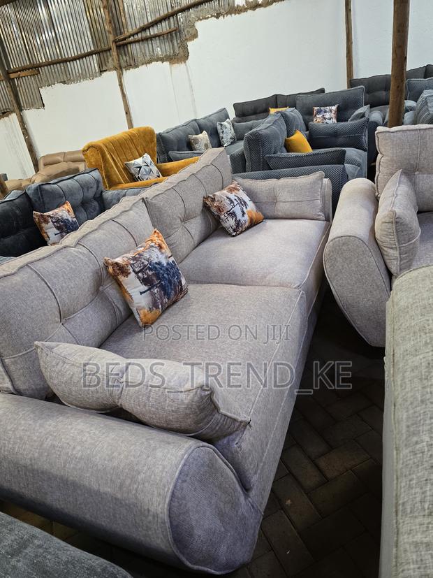 Dreamy 5 Seater Butterfly Sofa Set 3,2