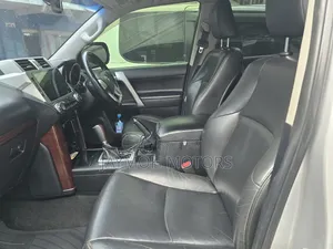 Toyota Land Cruiser Prado 2015 Silver