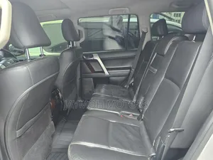 Toyota Land Cruiser Prado 2015 Silver