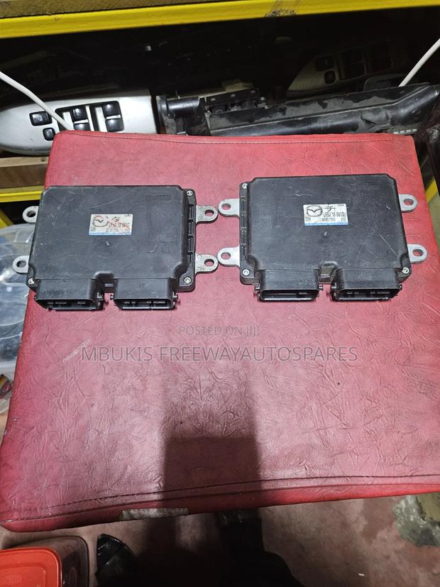 Engine Control Unit Mazda Premacy