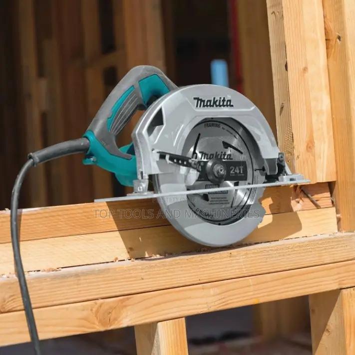 Makita 7 Inch Circular Saw