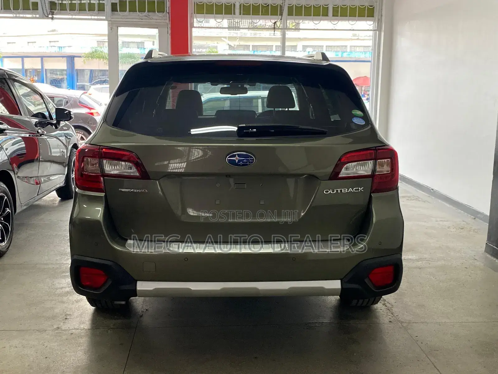 Subaru Outback 2018 Green