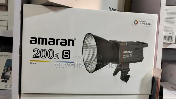 Amaran 200x Sbi- Colour Video Light - main view