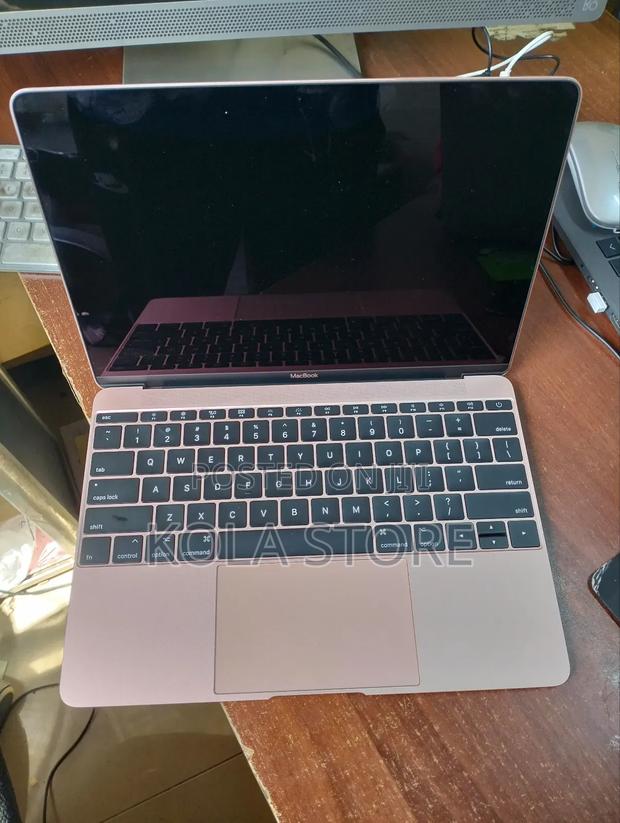New Laptop Apple MacBook Air 8GB Intel Core M3 SSD 256GB - main view