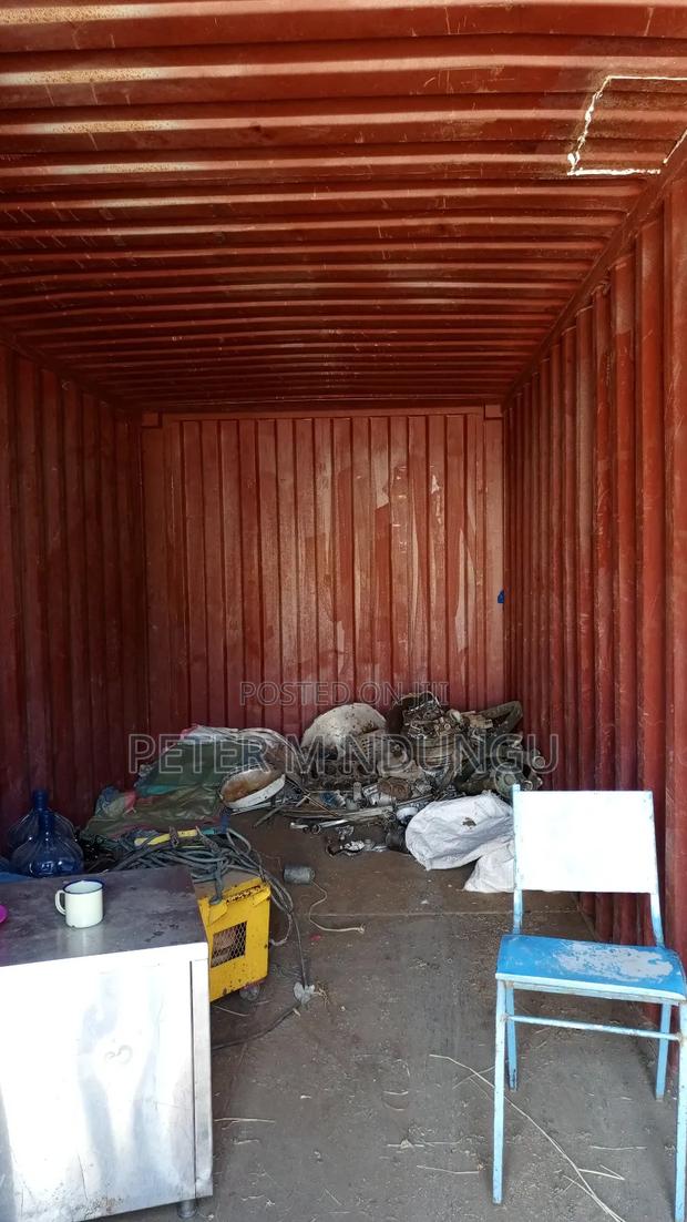 Containers 20ft With Documents In Nairobi, Thika Road - thumbnail 9