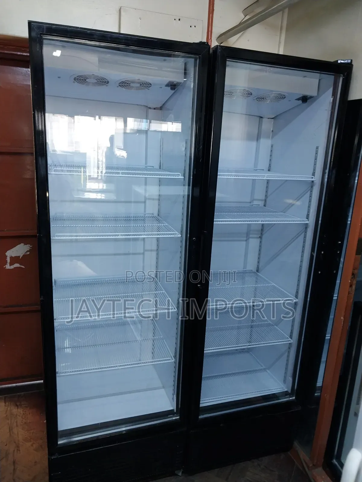 Clean and Reliable Display Fridge