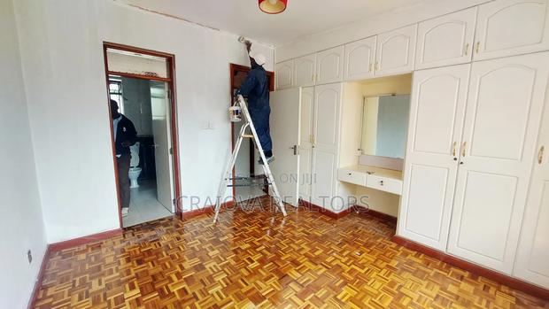 2bdrm Apartment in Valley Arcade for sale - thumbnail 14