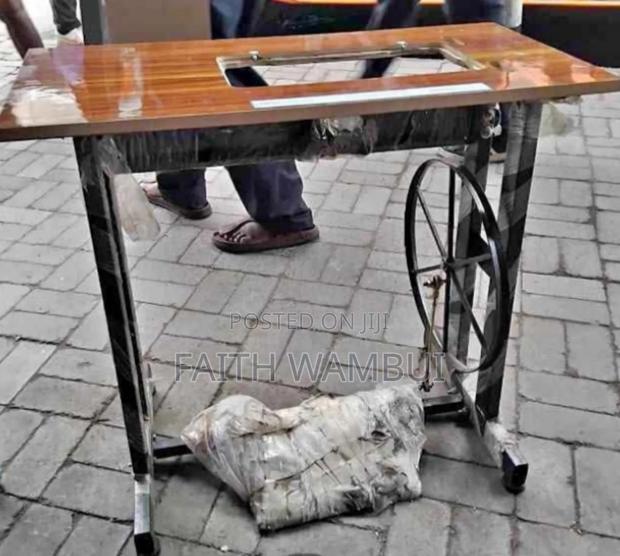Imported Sewing Table/Sewing Table