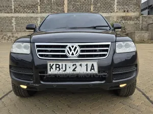 Volkswagen Touareg 2006 Gray