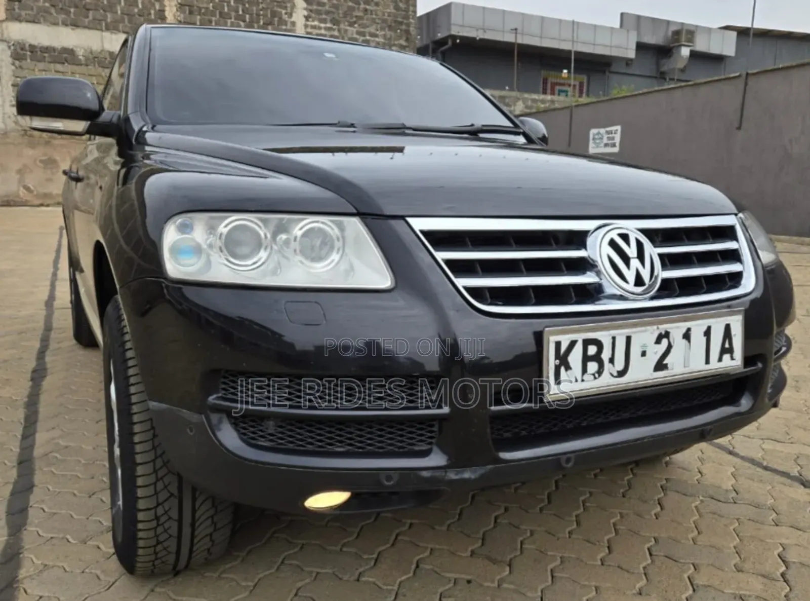Volkswagen Touareg 2006 Gray
