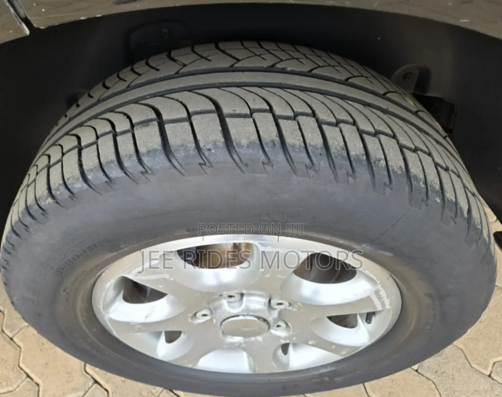 Volkswagen Touareg 2006 Gray