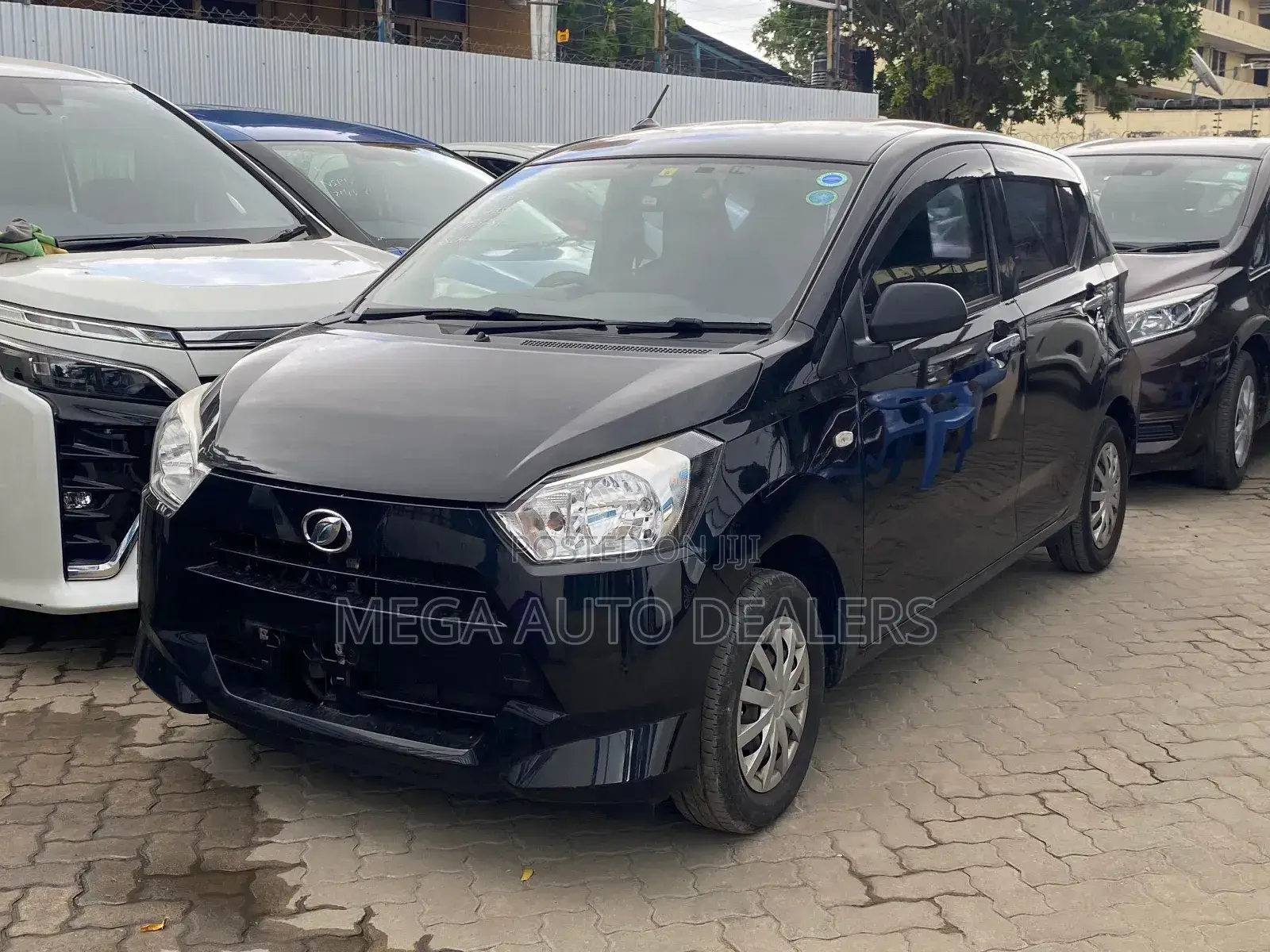 Daihatsu Mira 2018 Black