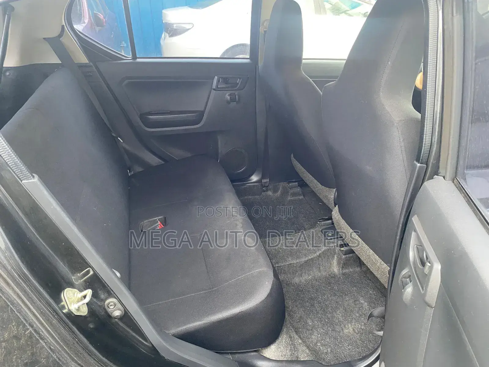 Daihatsu Mira 2018 Black