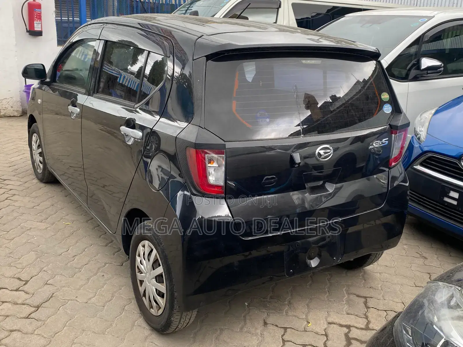 Daihatsu Mira 2018 Black