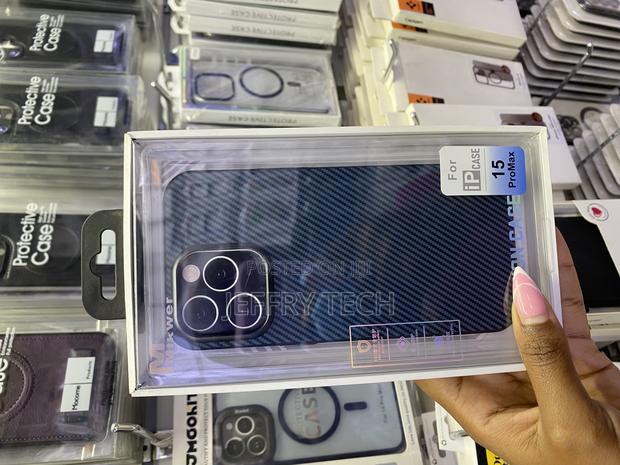 Menoh Carbon Fiber Case for Apple iPhone 15 Pro Max - main view