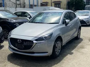 Mazda 2 2018 Blue