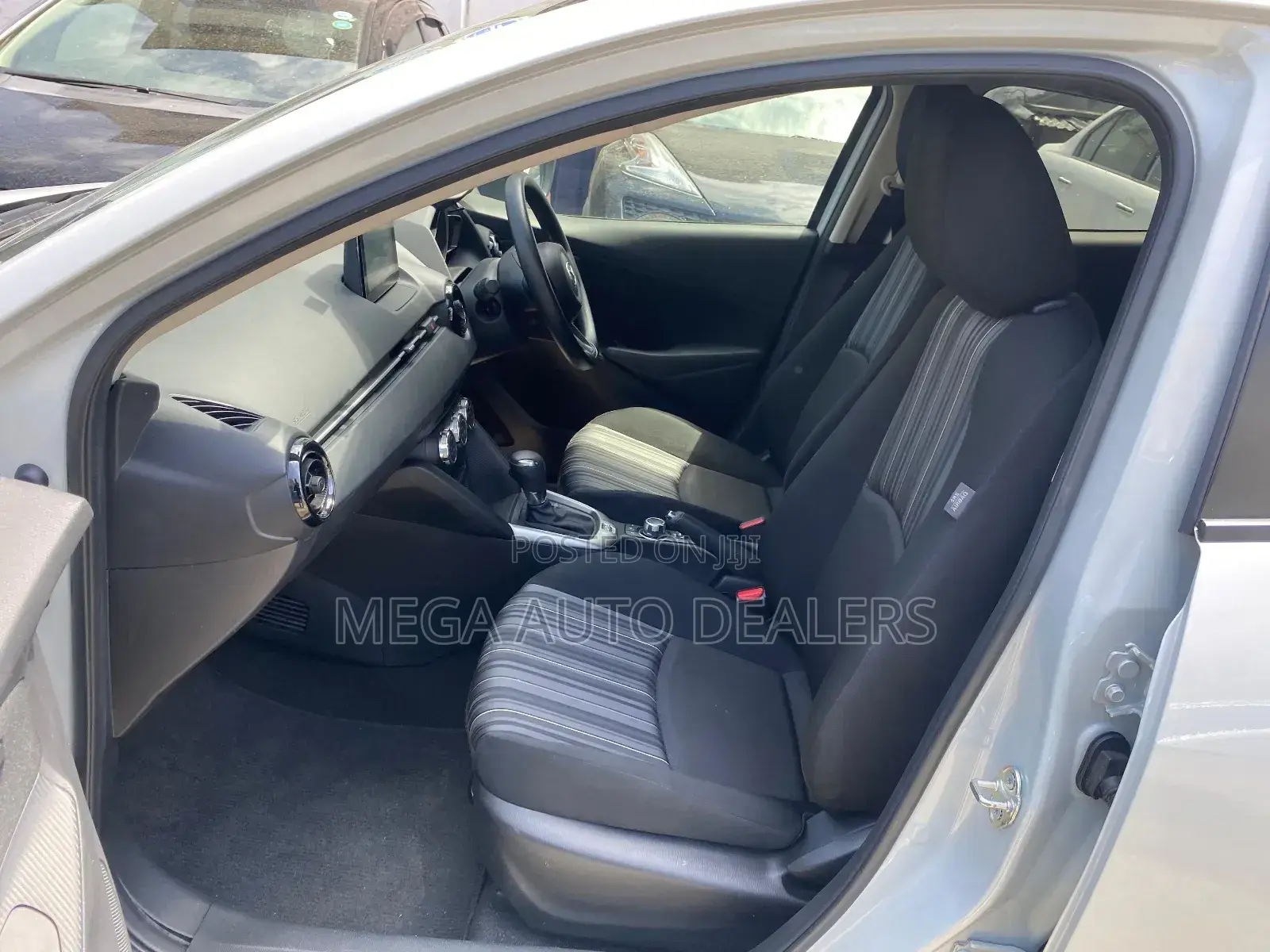 Mazda 2 2018 Blue