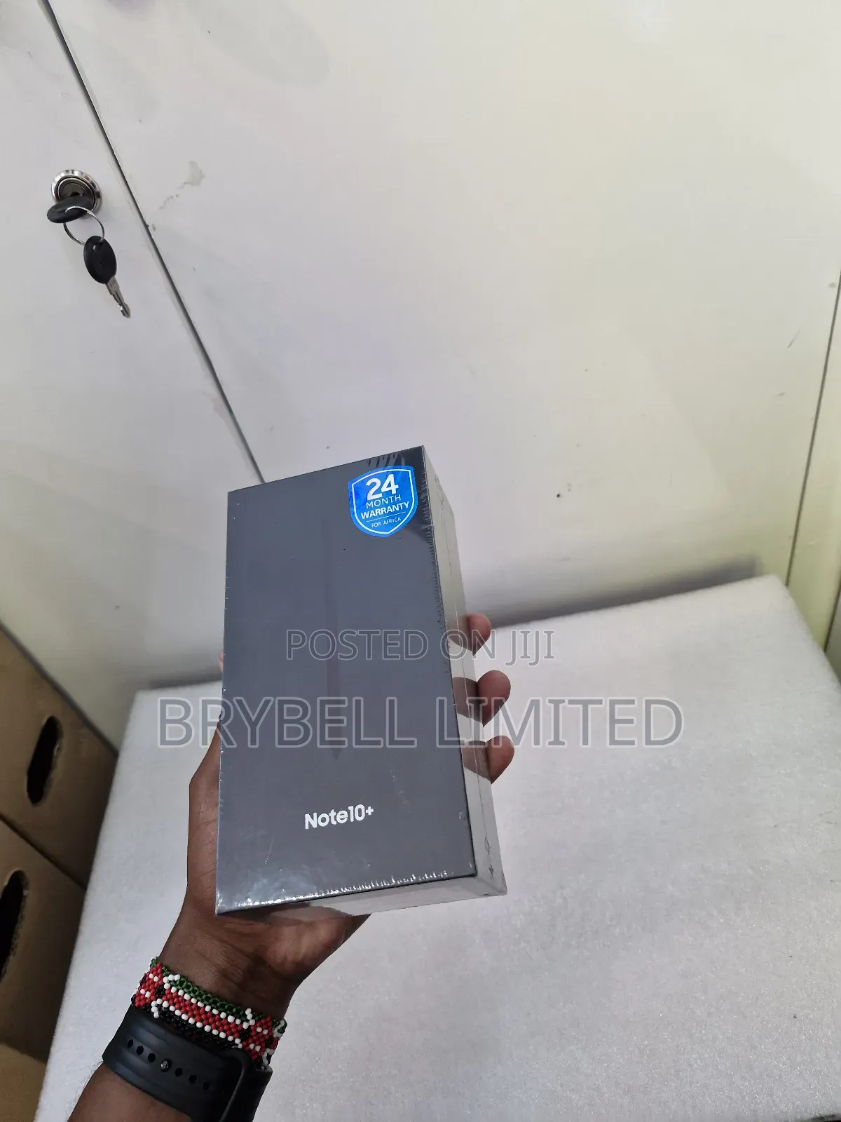 New Samsung Galaxy Note 10 Plus 5G 256 GB Blue