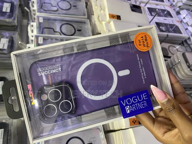 Lekevo iPhone 14 Pro Max Magsafe Case With Lens Protector - thumbnail 2