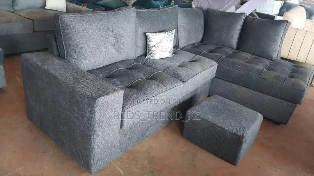 Snug 6 Seater L Seat + a Puff