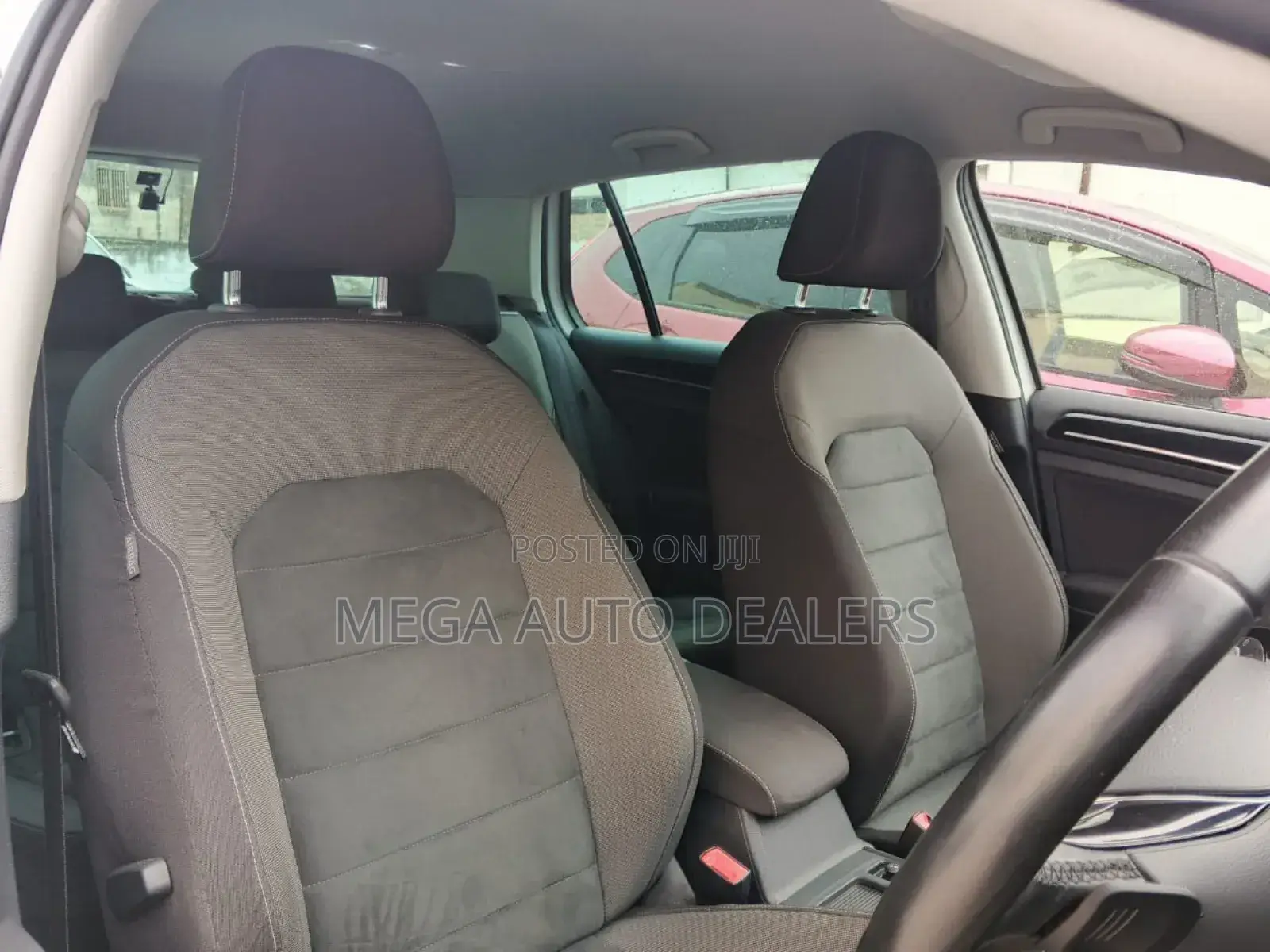 Volkswagen Golf 2018 White