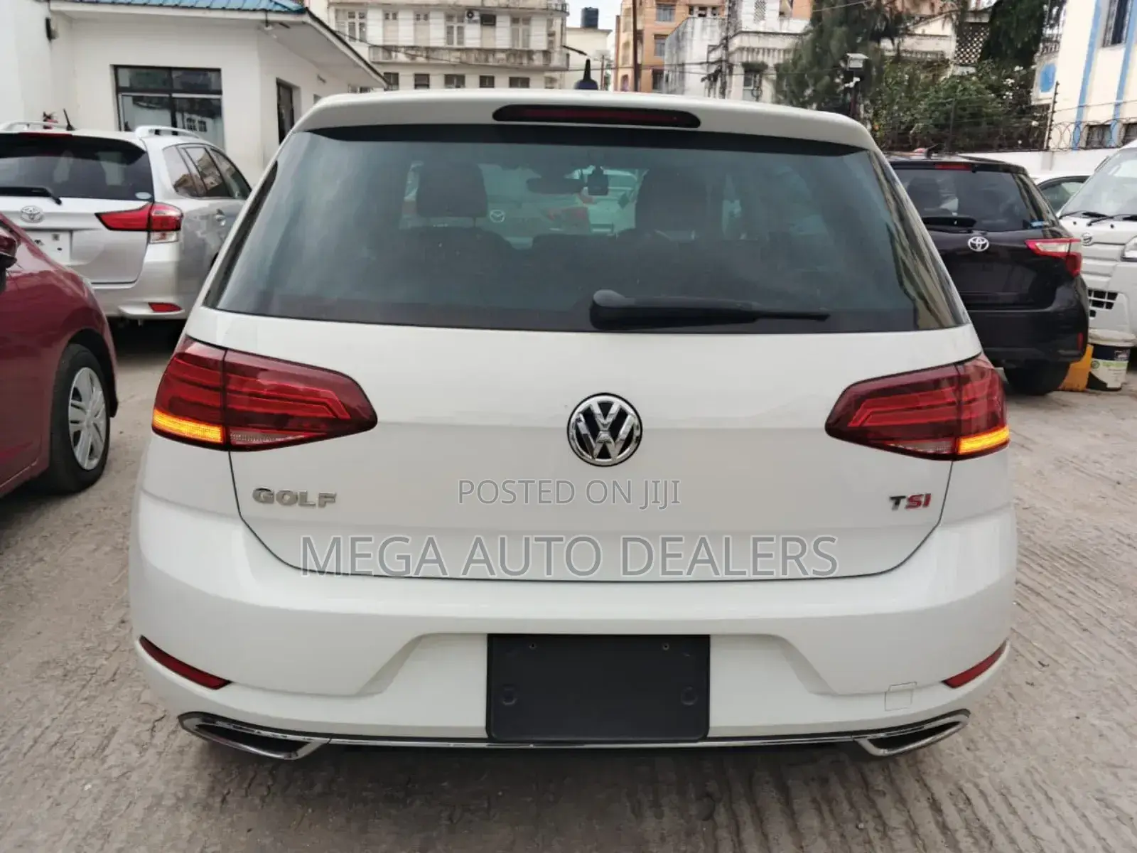 Volkswagen Golf 2018 White