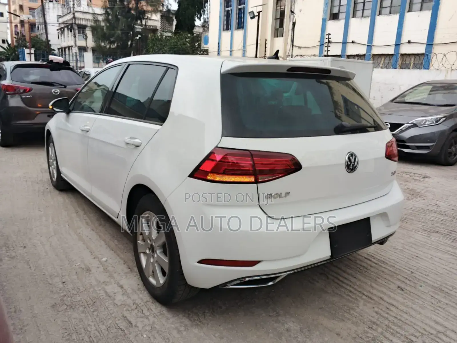 Volkswagen Golf 2018 White