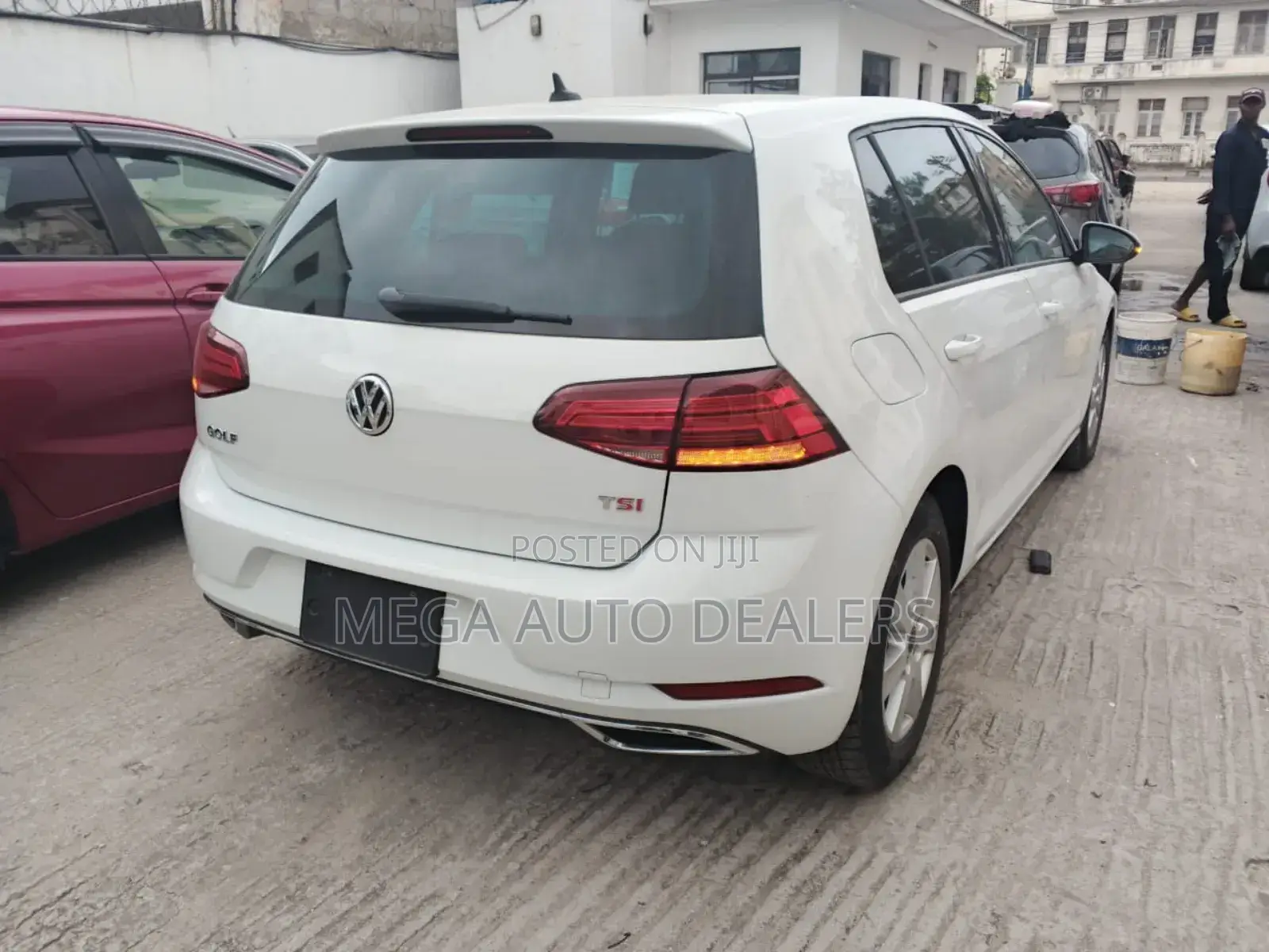 Volkswagen Golf 2018 White