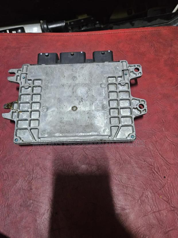 Engine Computer Nissan Note - thumbnail 3
