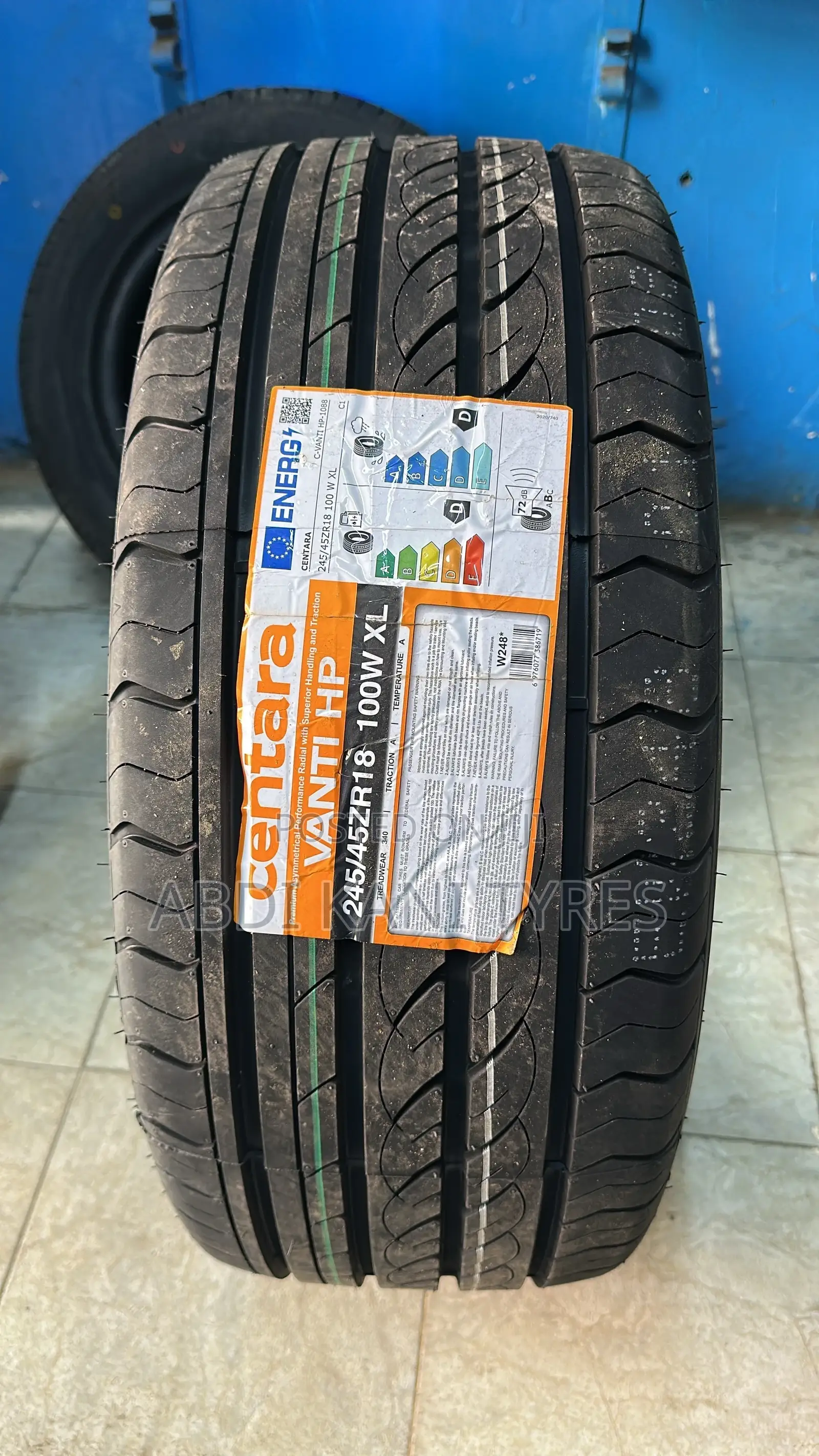 245/45r18 Centara