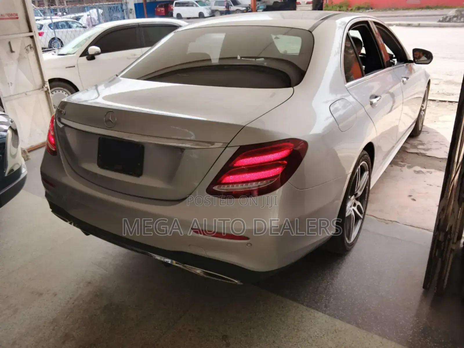 Mercedes-Benz E250 2018 Silver